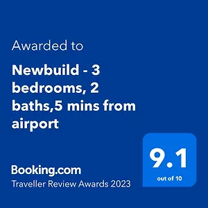 Ferienhaus Newbuild - 3 Bedrooms, 2 Baths,5 Mins From Airport 