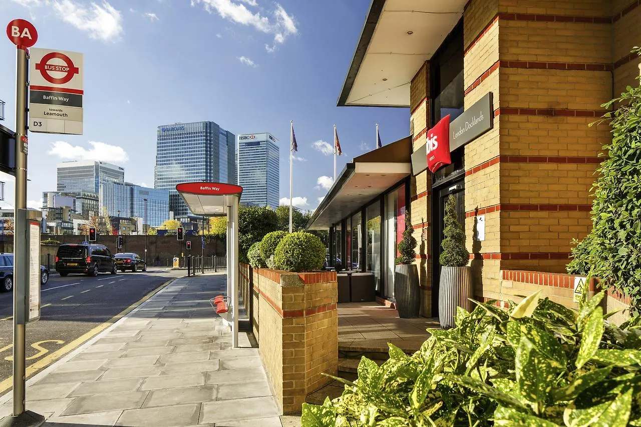 Ibis London Docklands Canary Wharf 3*,